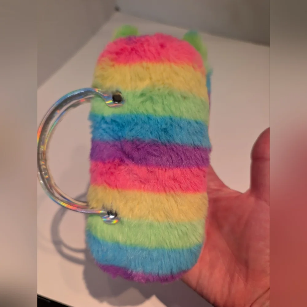 Llama Colorful Round Sunglasses With Adorable Case
